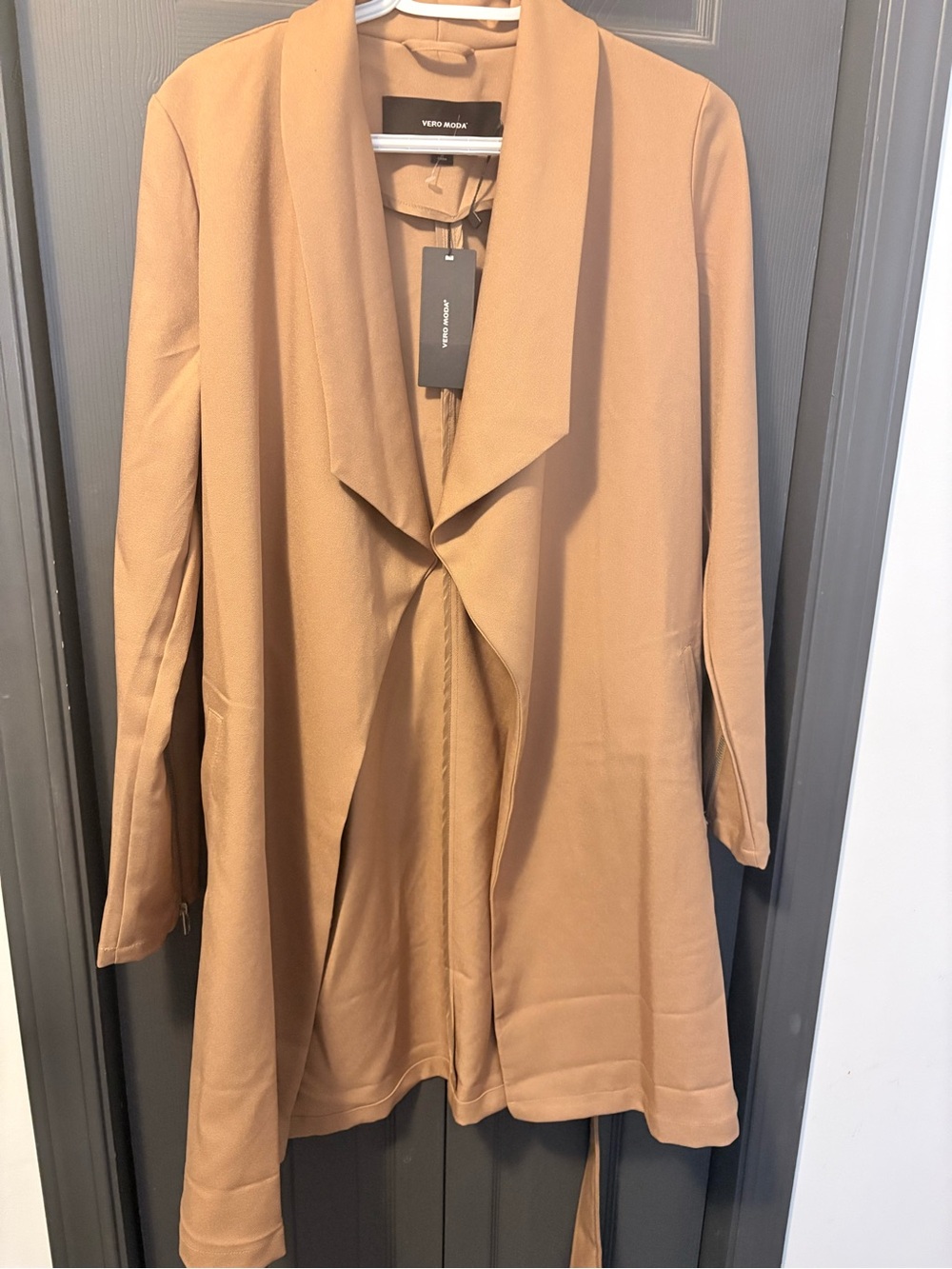 NWT Vero Moda Women's Camel Open-Front Trench Coat
